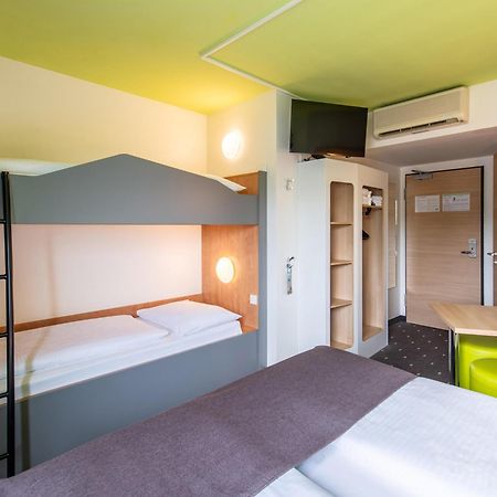 B&B Hotel Erlangen-Sued Ngoại thất bức ảnh